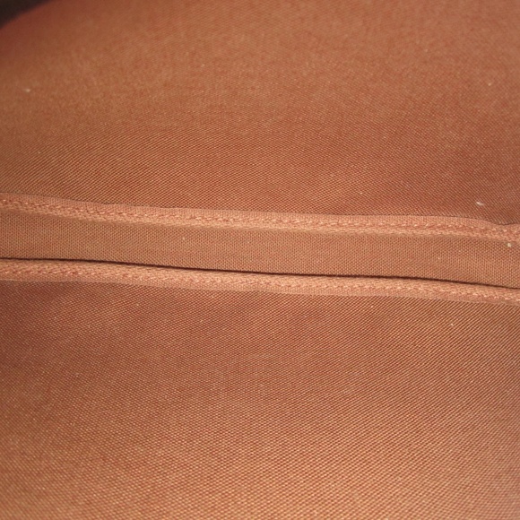 SOLD Auth. Louis Vuitton Monogram Pochette Clutch - Picture 5 of 8